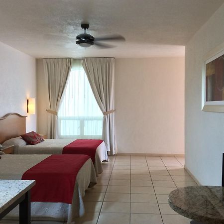 Hotel Fuerte Real Ciudad Guzman Εξωτερικό φωτογραφία
