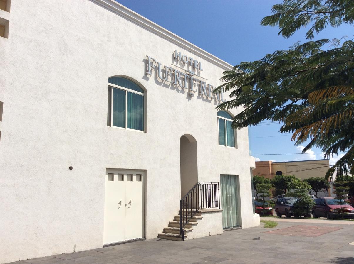 Hotel Fuerte Real Ciudad Guzman Εξωτερικό φωτογραφία