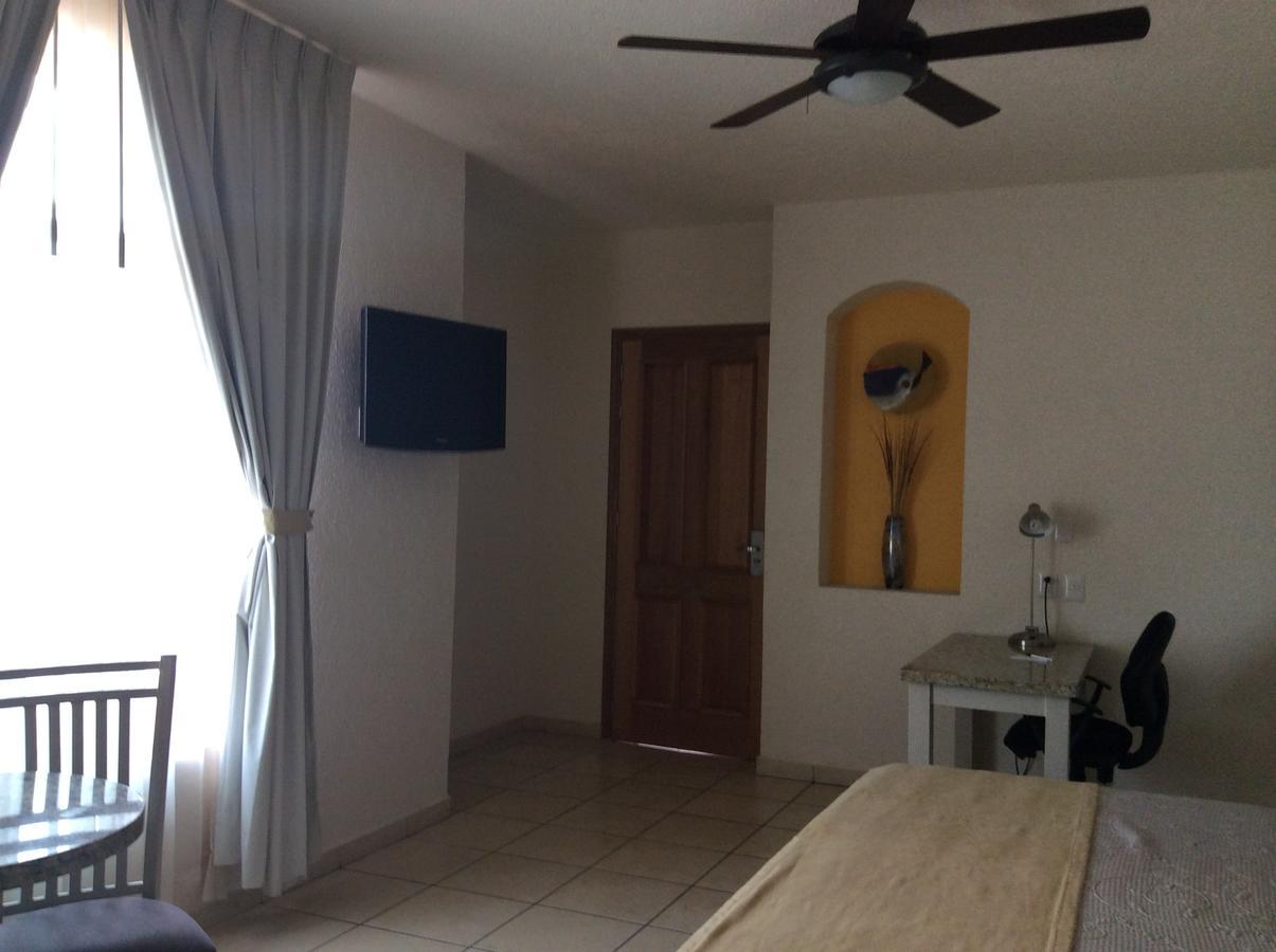Hotel Fuerte Real Ciudad Guzman Εξωτερικό φωτογραφία
